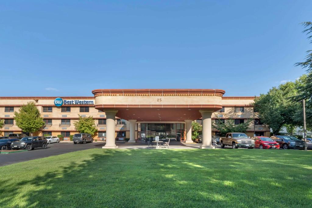 hotel image 10