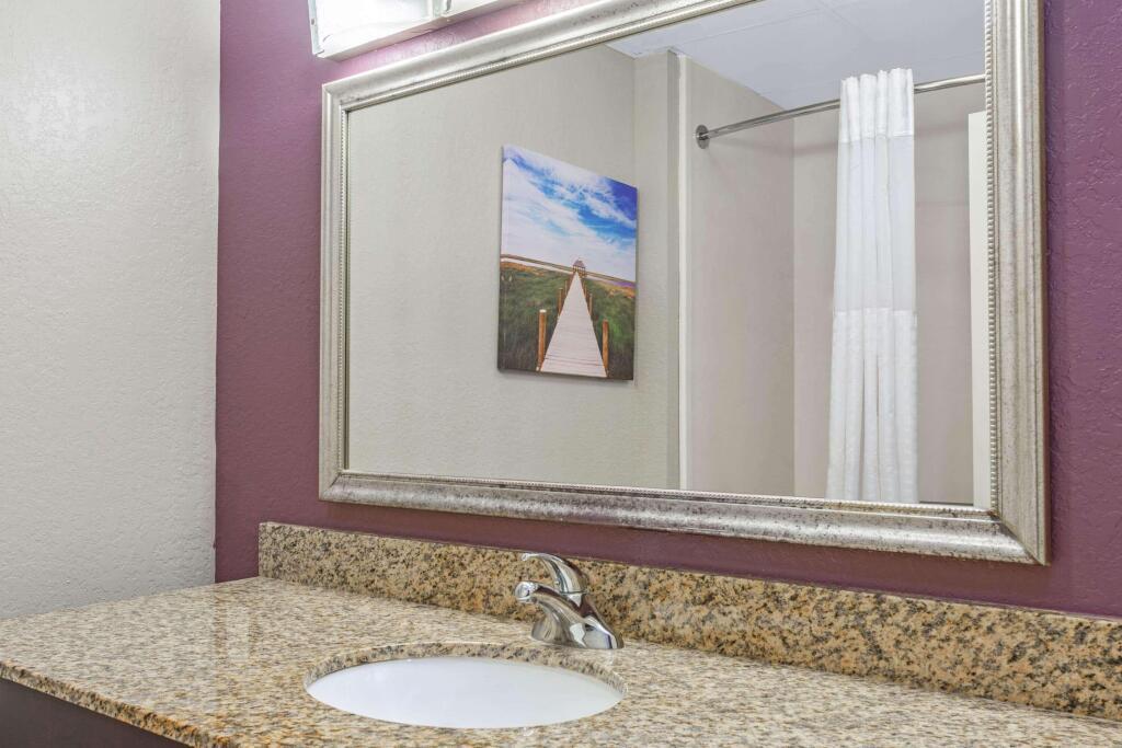 hotel image 16