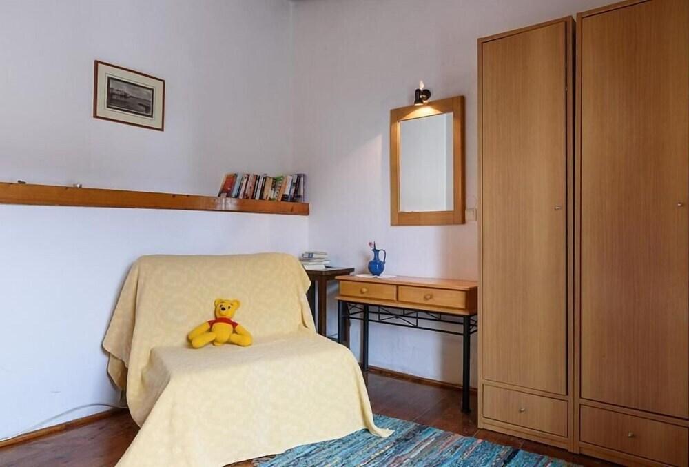 hotel image 16