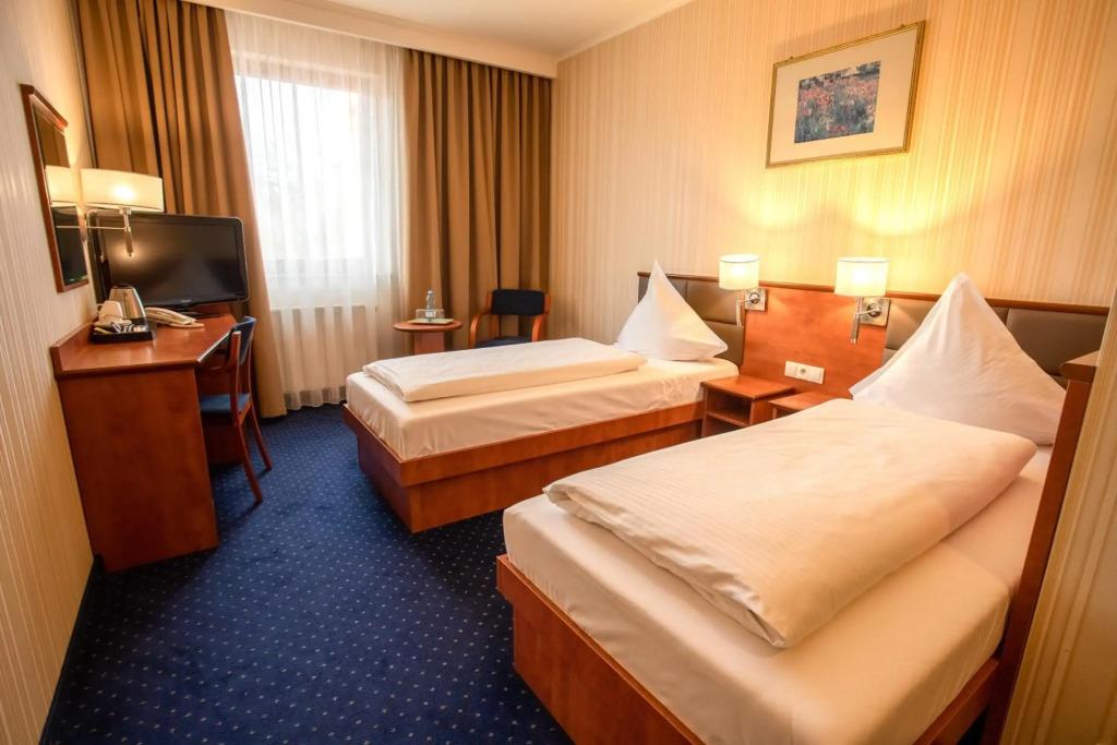 hotel image 10