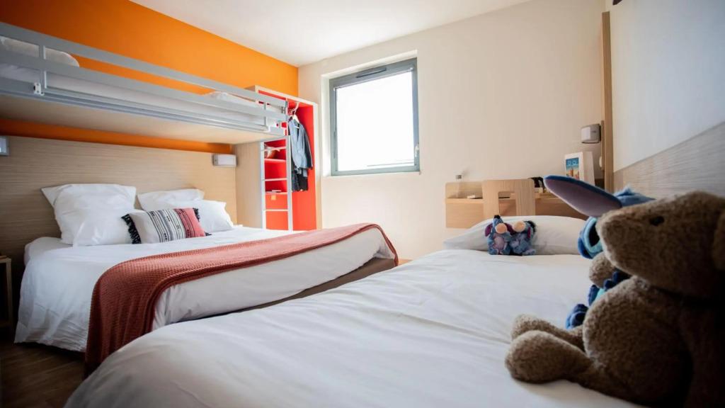 hotel image 10