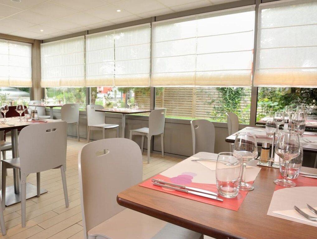 hotel image 9