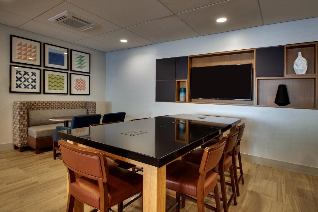 hotel image 8