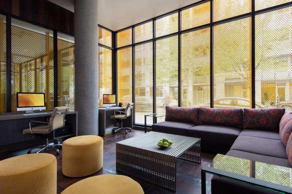 hotel image 12