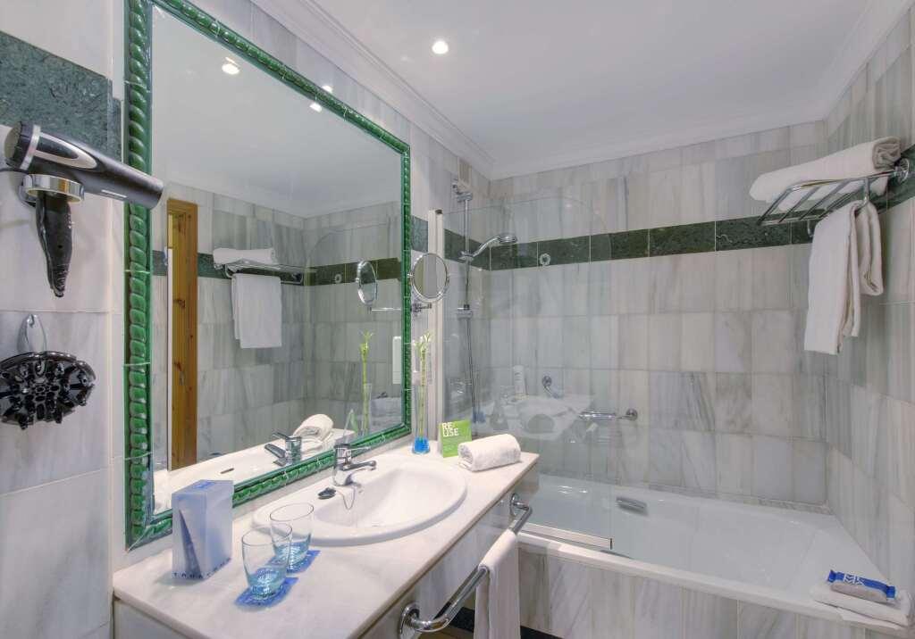 hotel image 13
