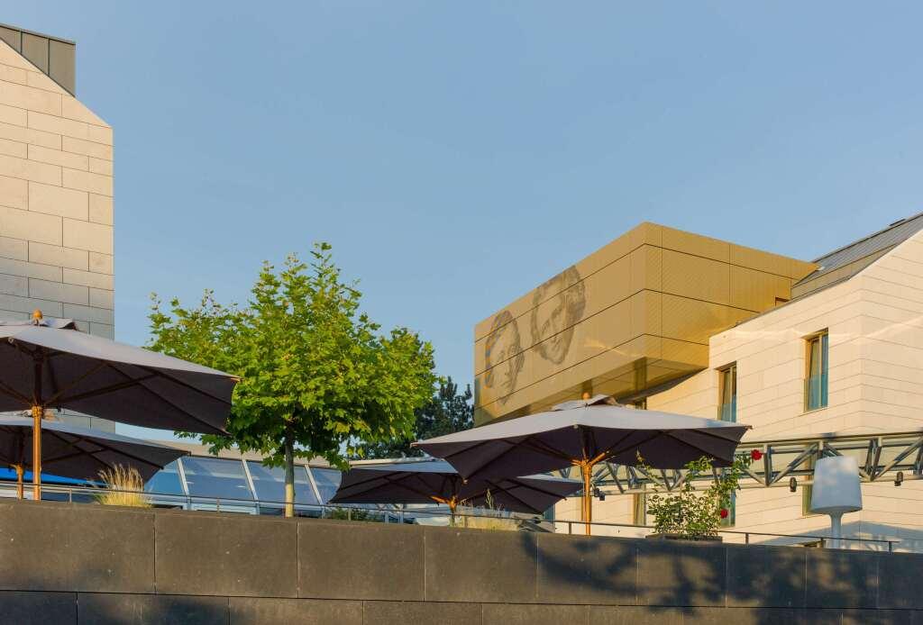 hotel image 12