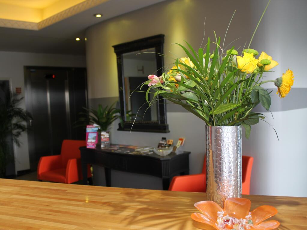 hotel image 13