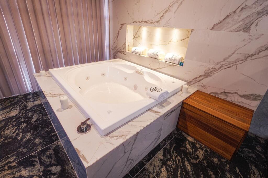 hotel image 32
