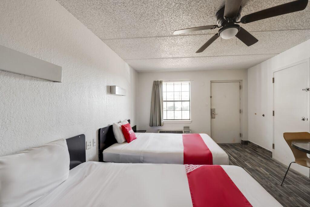 hotel image 10