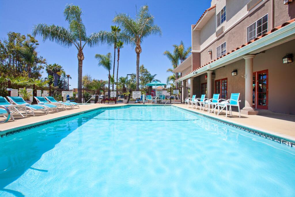 hotel image 9