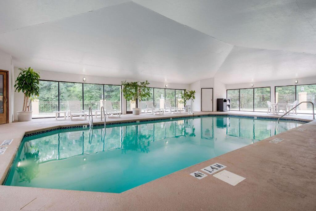 hotel image 16