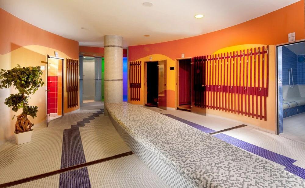 hotel image 11