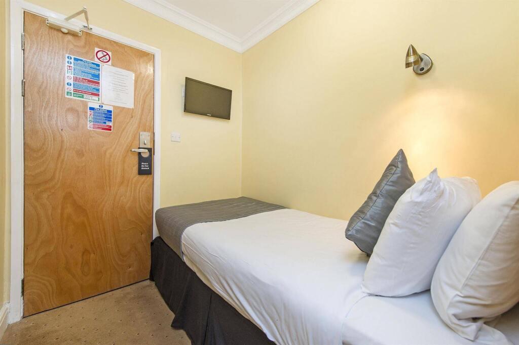 hotel image 7