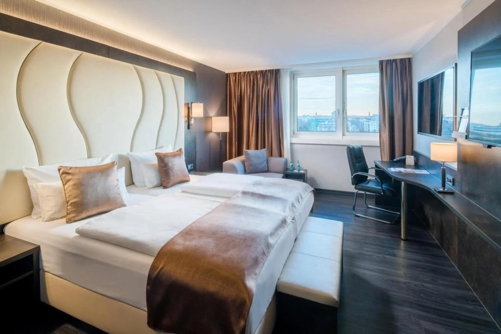 hotel image 16