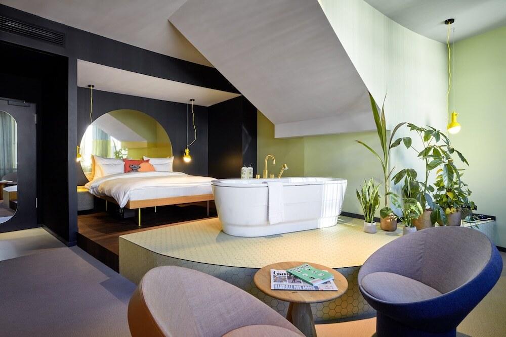 hotel image 8