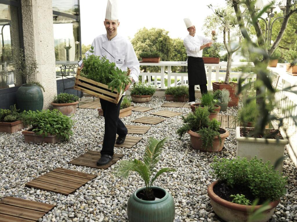 hotel image 23