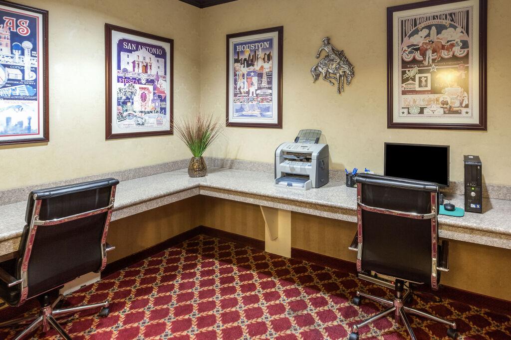 hotel image 13