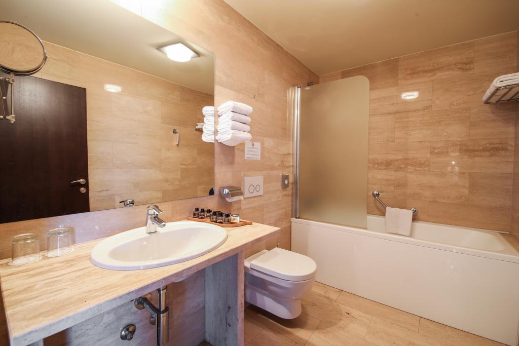 hotel image 16