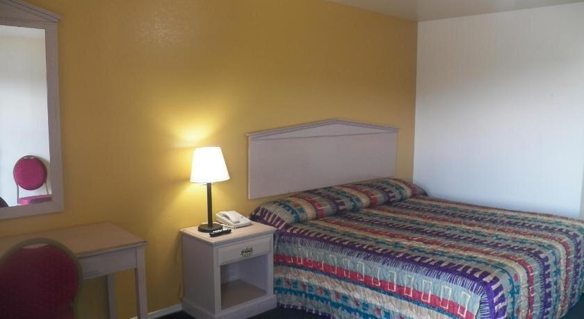 hotel image 10