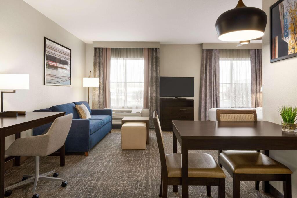 hotel image 18
