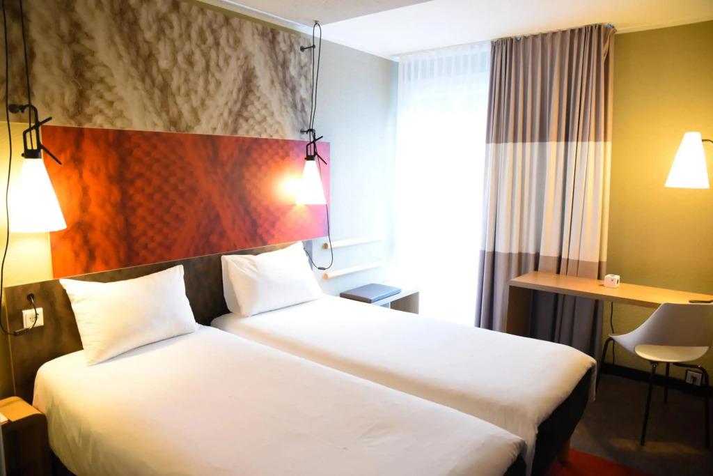 hotel image 10