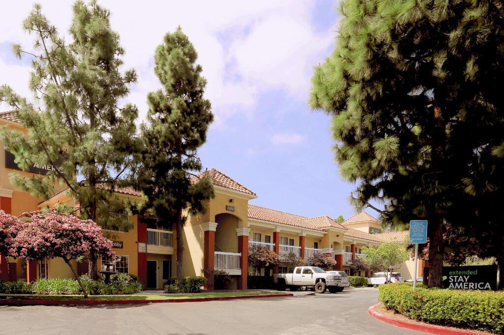 hotel image 679