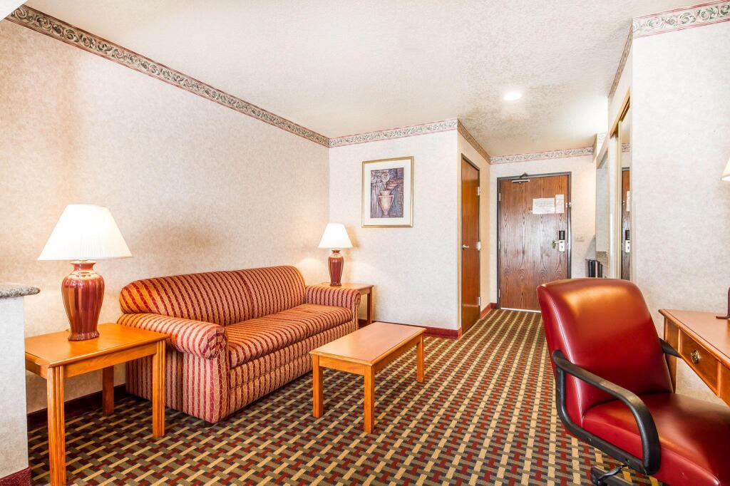 hotel image 39