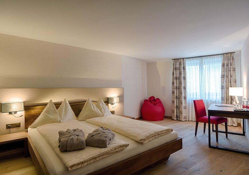 hotel image 13