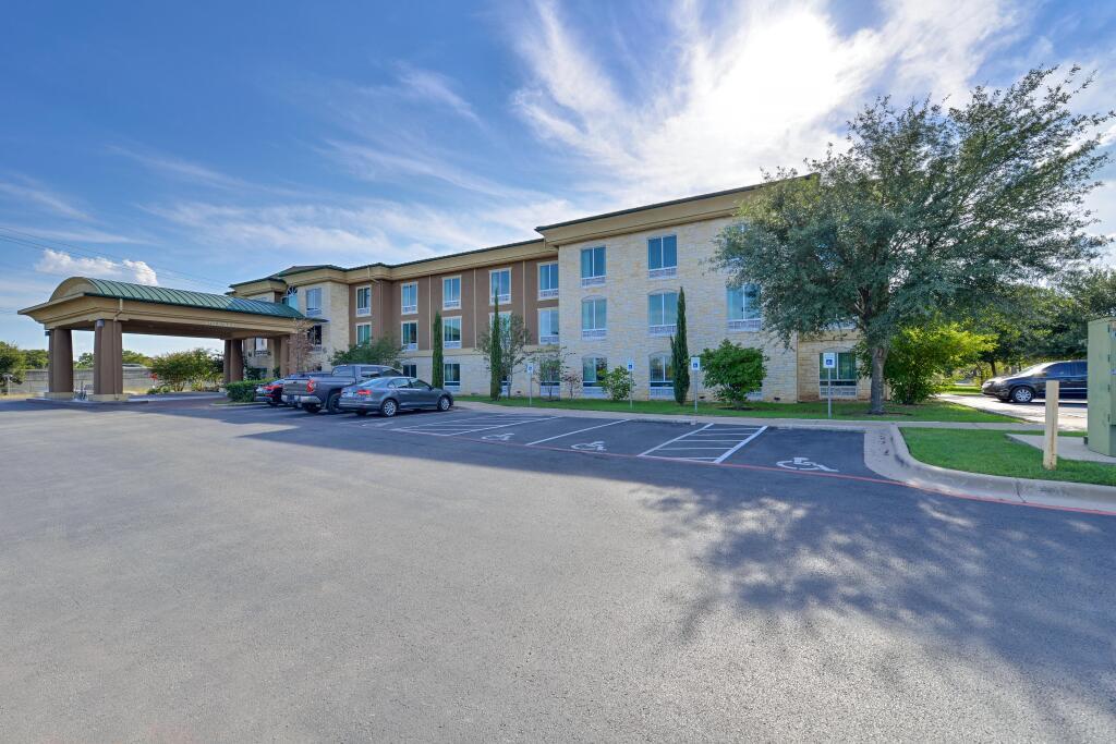 hotel image 37