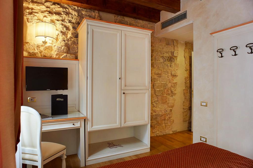 hotel image 36