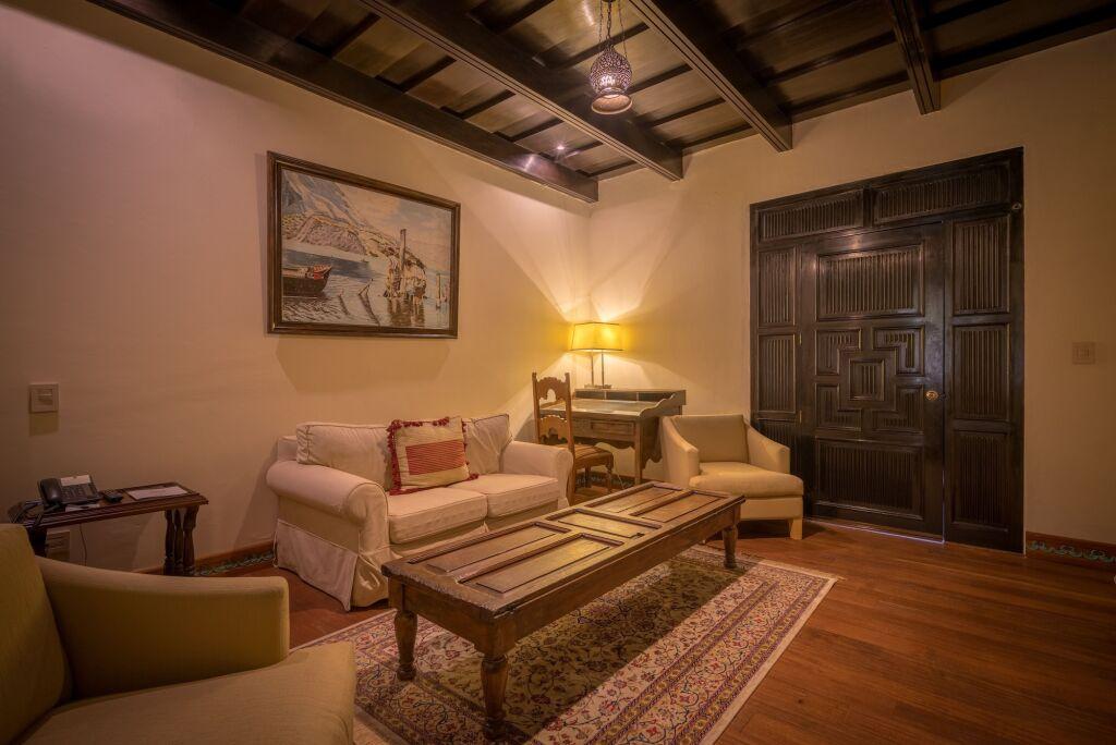 hotel image 16