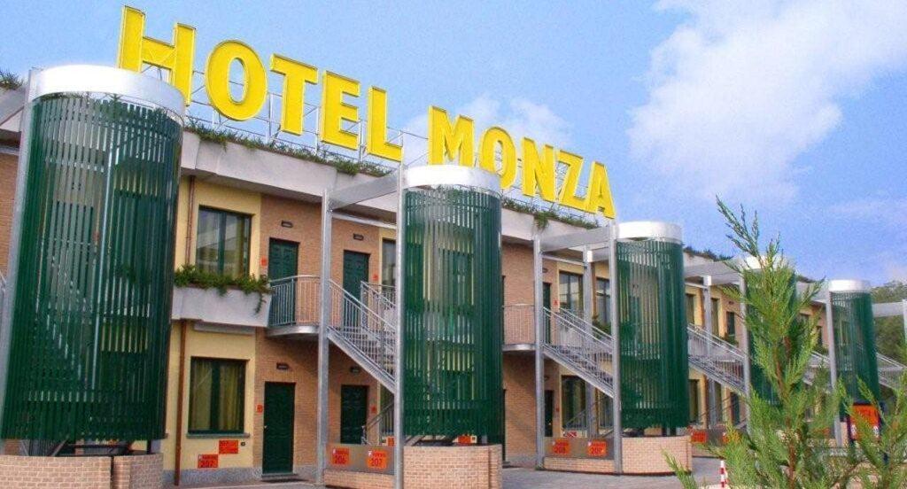 hotel image 12