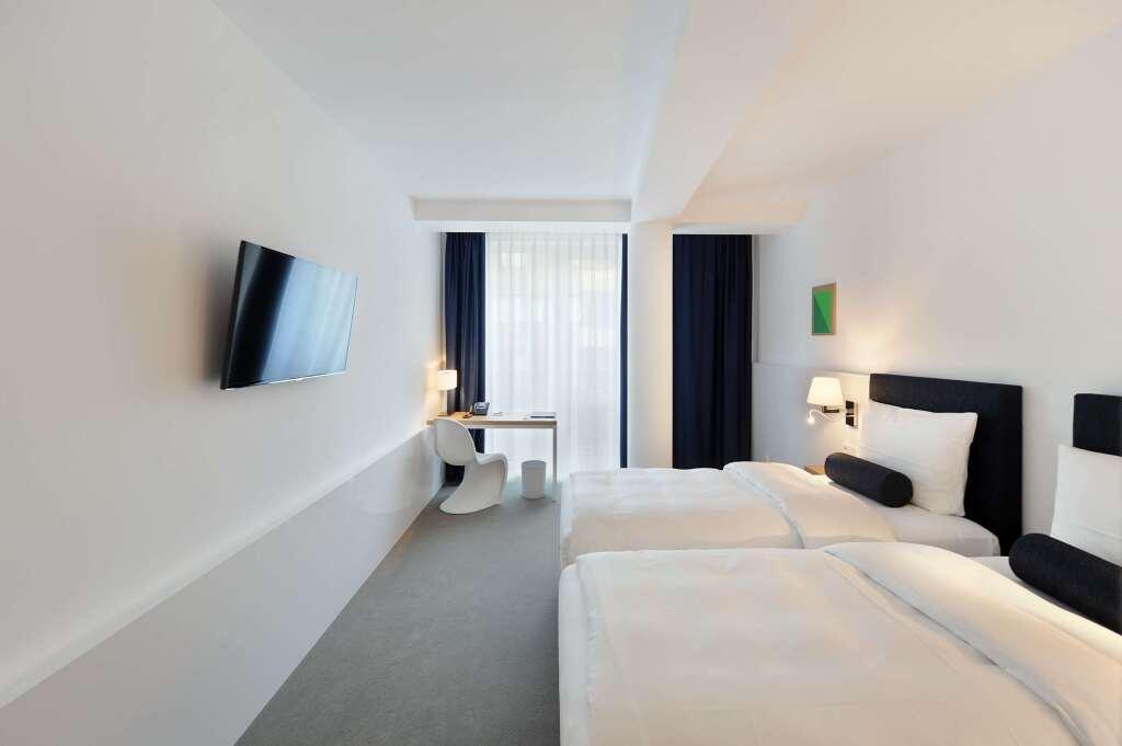 hotel image 16