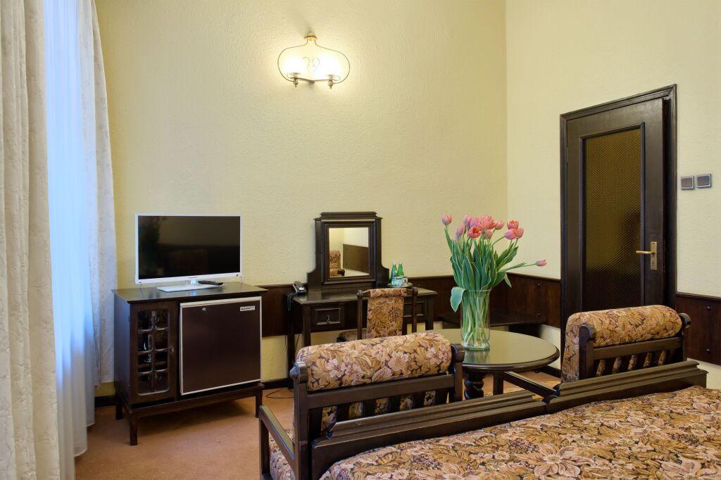 hotel image 7