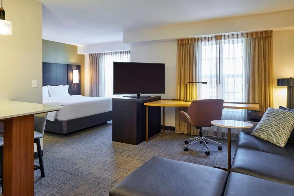 hotel image 16