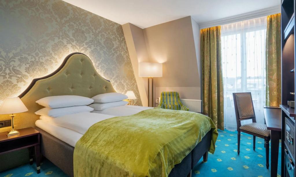 hotel image 32