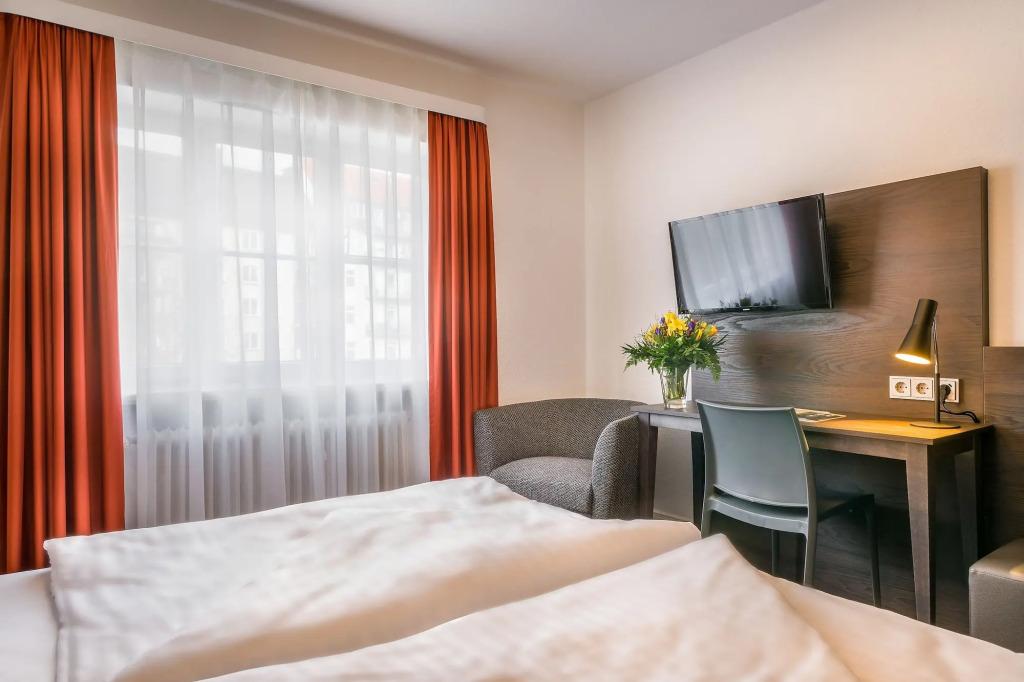 hotel image 6