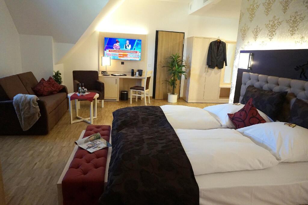 hotel image 13