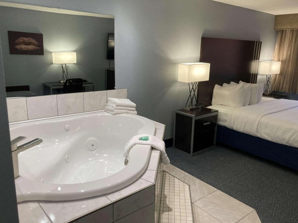 hotel image 36