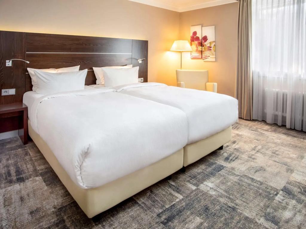 hotel image 13