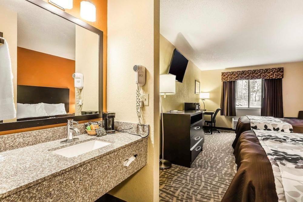 hotel image 12