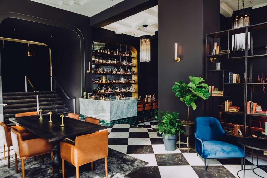 hotel image 8