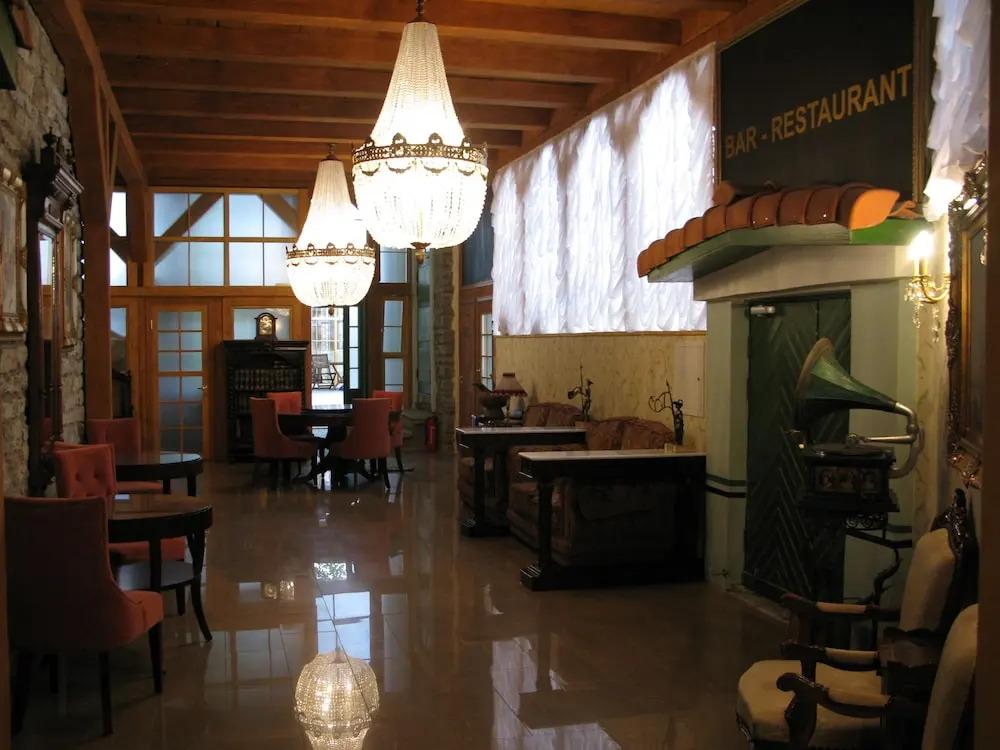 hotel
