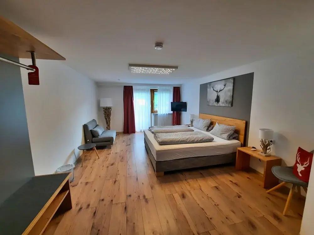 hotel image 13