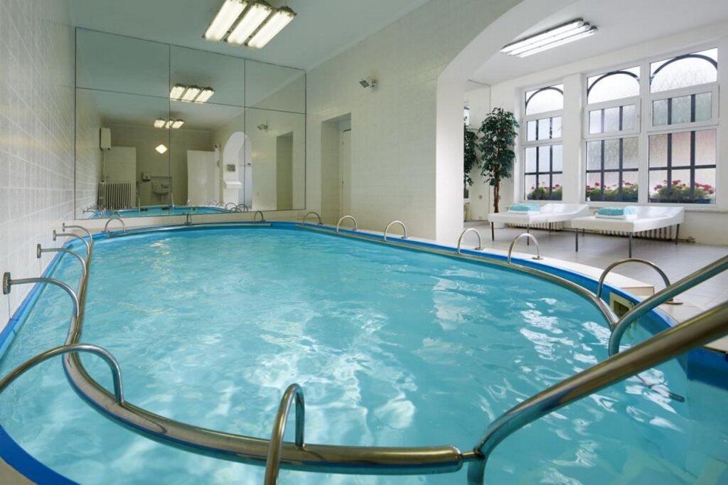 hotel image 12