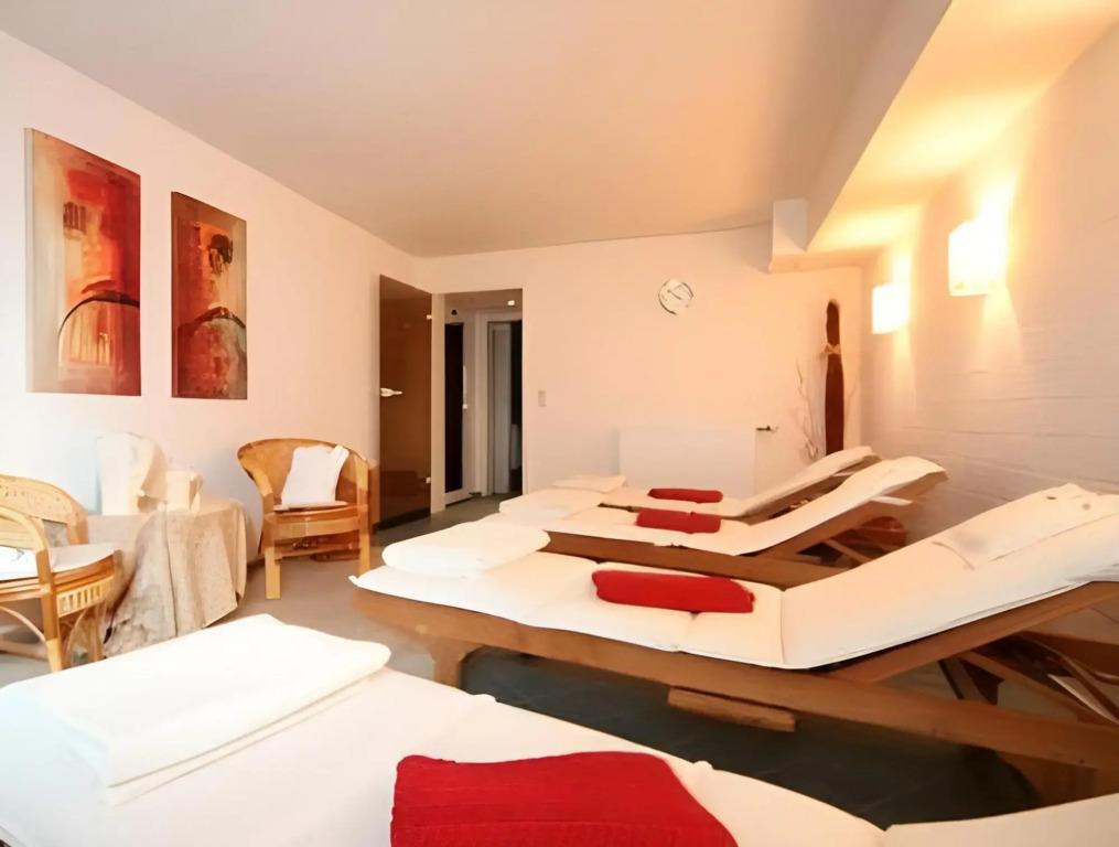 hotel image 13