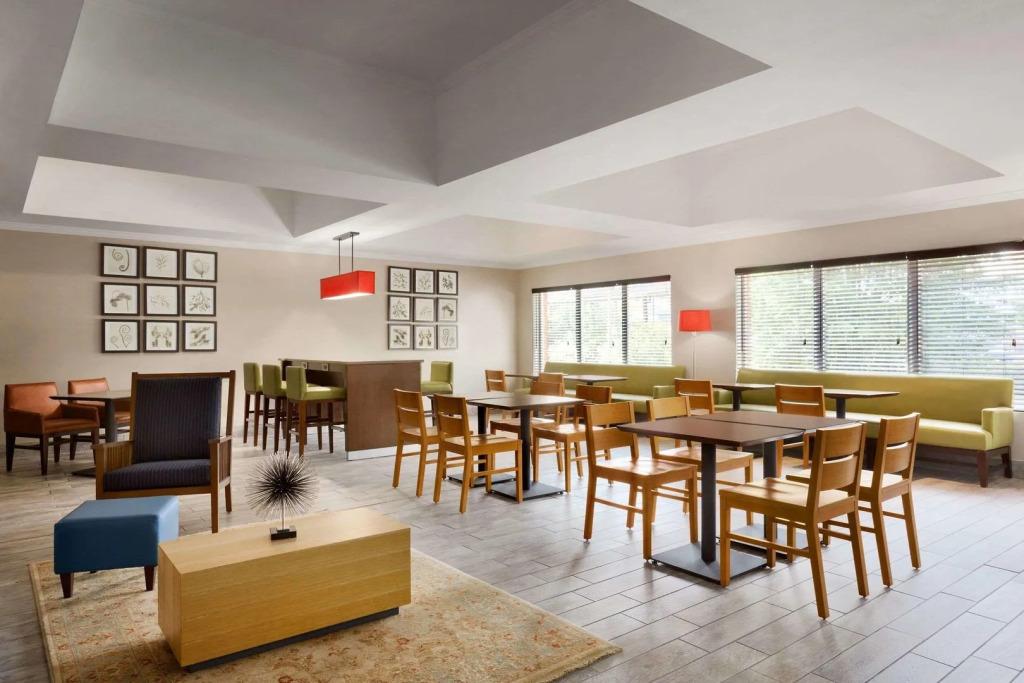 hotel image 13