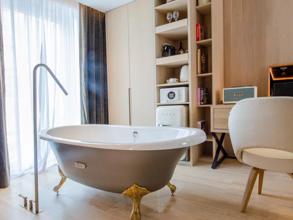 hotel image 9