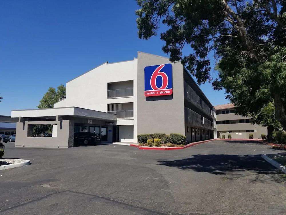 hotel image 14