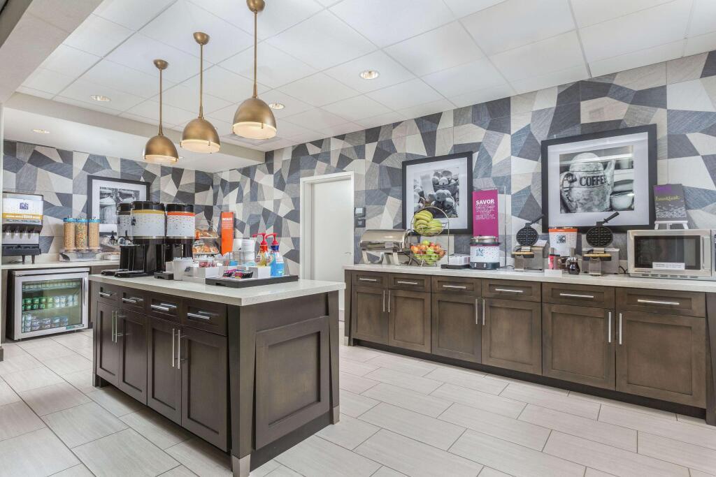 hotel image 10